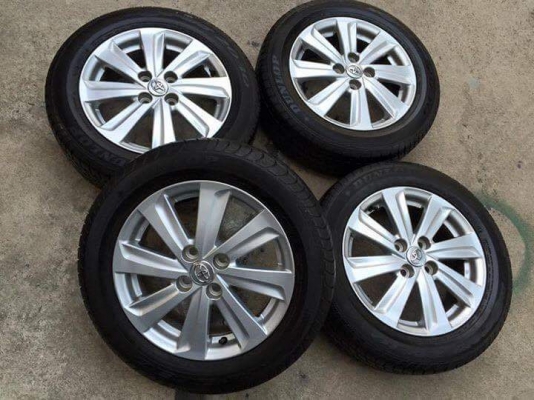 ขายล้อแม็กวีออสถอดป้ายแดงขอบ15 4ล้อ ราคา 9,000 บาท