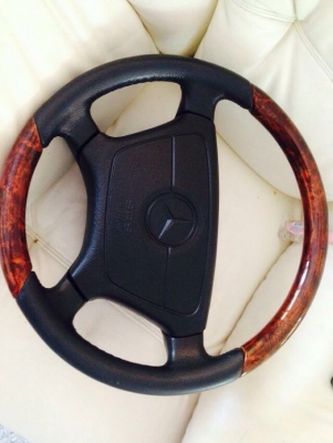 พวงมาลัยแอร์แบ็คลายไม้