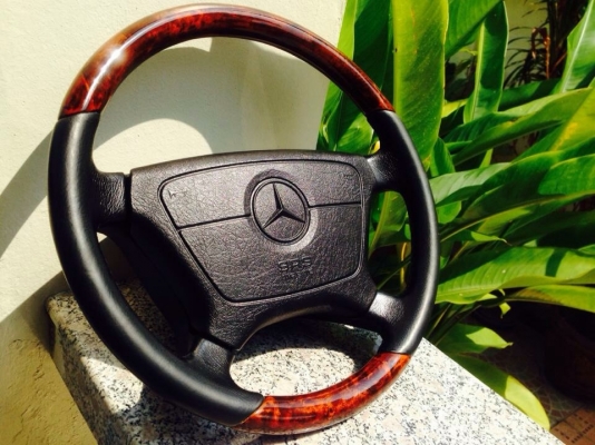 พวงมาลัยแอร์แบ็คลายไม้