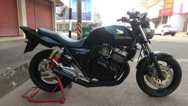 ขายคับ HONDA CB400 ปี93 สีสวย ท้ายแต่ง ท่อแต่งshotgun แฮนด์บาร์ ไฟเลี้ยวแต่ง อินวอยส์ สรรพสามิตร ราคา 57500 บาท ส่งได้ทั่วไทยคับ สนใจติดต่อ 081-0578282 FACEBOOK ชาญณรงค์ ป๊อป ชัยอมฤต ไอดีไลน์ POPBIGBIKESAKON คับ สนใจรถสวย ถูก ดี ต้อง POP BIGBIKE SAKONNAKH
