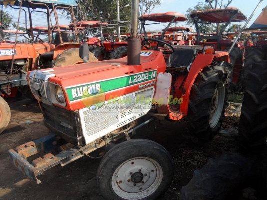 ขายรถไถคูโบต้ามือสอง รุ่น L2202-M เก่าไทย ตามสภาพ ราคาถูกๆ