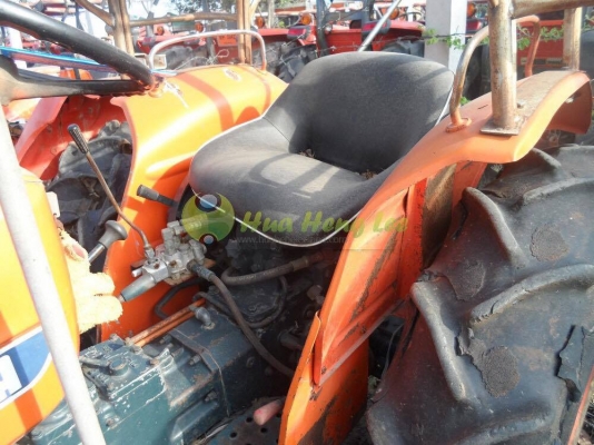 ขายรถไถคูโบต้ามือสอง รุ่น L2600เก่าไทย พร้อมใบดัน ขายรถไถคูโบต้ามือสอง รุ่น L2600เก่าไทย พร้อมใบดัน