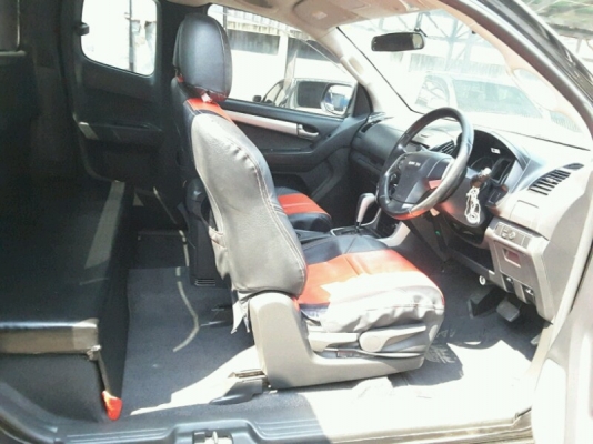 ขาย Isuzu D-max 2.5 Cab Hi-lander AT TOP ปี 12.