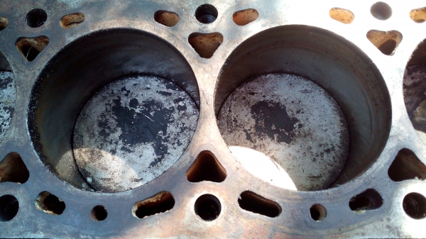 เสื้อข้อเหวี่ยง ทาทา CNG