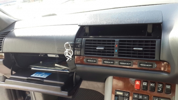 ขายด่วน BENZ 500SEL ปี37