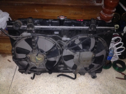 หม้อน้ำติดพัดลม เซฟิโร่ A33 เก่าญี่ปุ่นเเท้สภาพดี