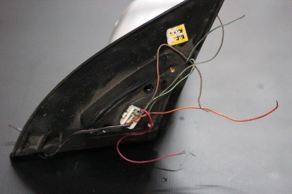 ขาย กระจกมองข้าง โตโยต้า อลิสโต้ TOYOTA AISTO อะไหล่รถยนต์ มือสอง