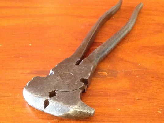 ขายคีมตัดลวดหนามโบราณ ANTIQUE UTICA TOOLS By UTICA NY U.S.A. ปี 1932 ขนาด 10 1/4"