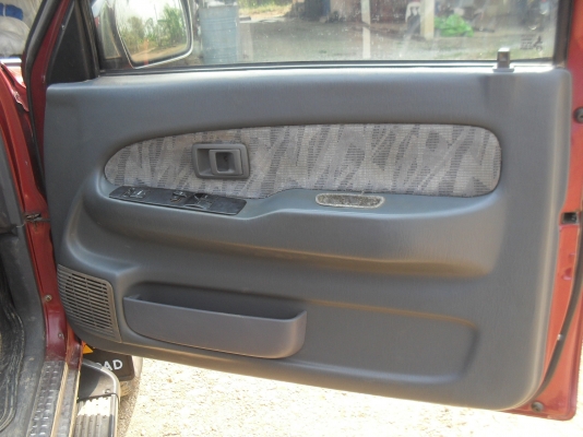 TOYOTA TIGER 4 WD  ปี 2000 เดิมๆ สวยๆ ครับ 089-8503558 เอ็กซื