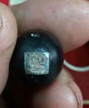 หลวงปู่ทิม วัดละหารไร่ จ.ระยอง ลูกอม โค๊ตยันต์ 5เก่าเก็บ กล่องเดิม พร้อมส่ง