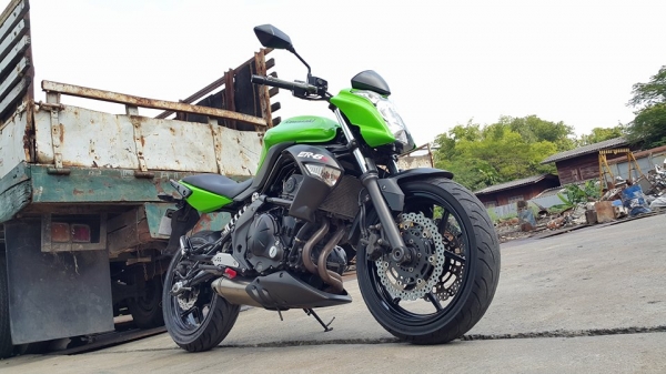 ER6N ABS 2010 รถบ้าน ใช้น้อย พร้อมขี่ สวยๆ ราคาไม่แพงครับ ER6N ABS 2010 รถบ้าน ใช้น้อย พร้อมขี่ สวยๆ ราคาไม่แพงครับ