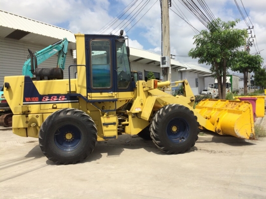 Komatsu WA100-1 SN: 33107 นำเข้าจากญี่ปุ่น อยากขายตัด ล้างสต็อคครับ สภาพดีมาก ๆ เลยครับ