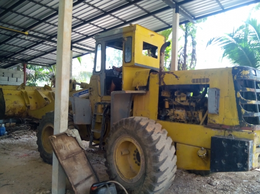 รถตักมี3คัน ขายเหมาและแยกขายก็ได้ พร้อมใช้ทุกคัน