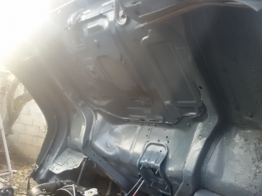 ขาย 6ล้อ isuzu nkr 110 แรงม้า เกียร์สั้น ยกหัวได้ รถห้างแท้ๆ****ขายแล้วคับ...ลูกค้าคุณหนู จ.นครปฐม มารับรถเรียบร้อย ขอบคุณคับ******