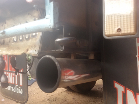 ขาย 6ล้อ isuzu nkr 110 แรงม้า เกียร์สั้น ยกหัวได้ รถห้างแท้ๆ****ขายแล้วคับ...ลูกค้าคุณหนู จ.นครปฐม มารับรถเรียบร้อย ขอบคุณคับ******