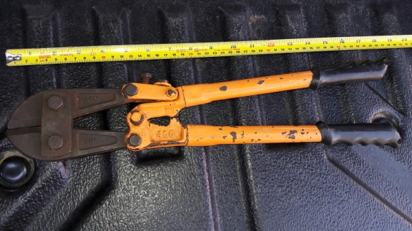 ขายกรรไกรตัดเหล็กมือสองยาว18นิ้ว