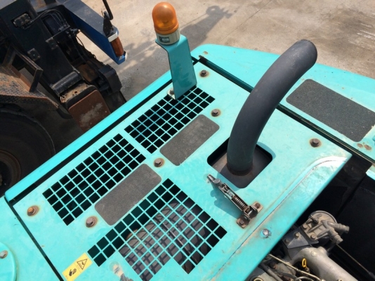 Kobelco SK200-6ES SN: YN10-39881 ปี 2006 นำเข้าจากญี่ปุ่น อยากขายตัดครับ