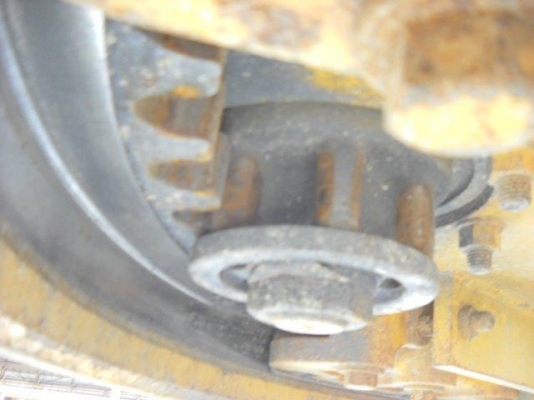 140H #APM01*** ปี2004 8,137ชม. พร้อมScarifierมือ1 (ยี่ห้อ Diamond) 140H #APM01*** ปี2004 8,137ชม. พร้อมScarifierมือ1 (ยี่ห้อ Diamond)