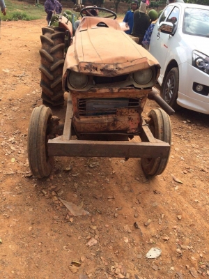 รถไถคูโบต้า L2600 รถสวน วิ่งได้ ไฮโดร พีทีโอ ใช้งานได้ครับ