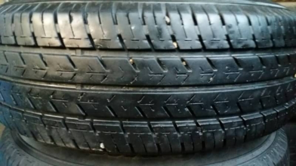 ล้อขอบ 15 6รู พร้อมยาง ชุดล่ะ 5000