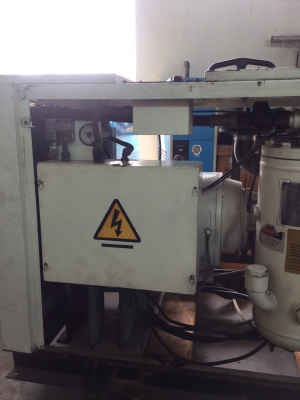 ขายปั้มลมยี่ห้อ Ingersollrand 34.5 kw มือสองสภาพพร้อมใช้งาน