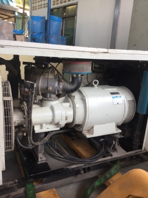 ขายปั้มลมยี่ห้อ Ingersollrand 34.5 kw มือสองสภาพพร้อมใช้งาน