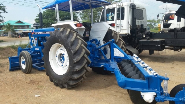 ขายรถไถฟอร์ด6610