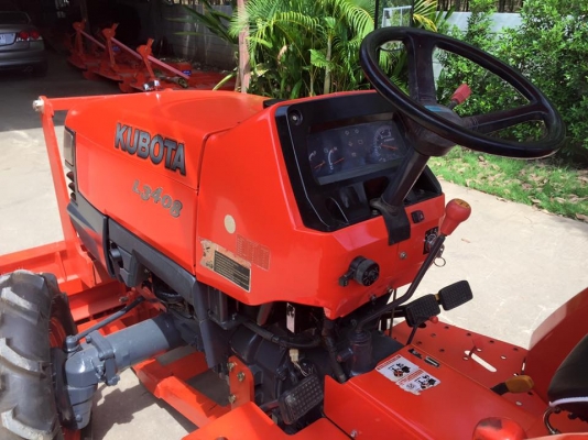 ขายรถไถKubota L3408 (4WD) พร้อมใบมีดหน้าและผานบุกเบิกใหม่ๆ รถพร้อมใช้งาน