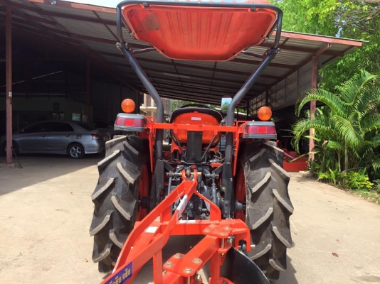 ขายรถไถKubota L3408 (4WD) พร้อมใบมีดหน้าและผานบุกเบิกใหม่ๆ รถพร้อมใช้งาน
