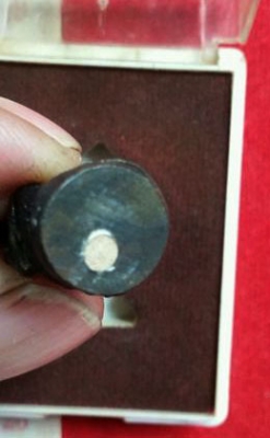 หลวงปู่ทิม วัดละหารไร่ จ.ระยอง  หนุมาน 500 ก้นอุดผง เก่ากริปๆ กล่องเดิม