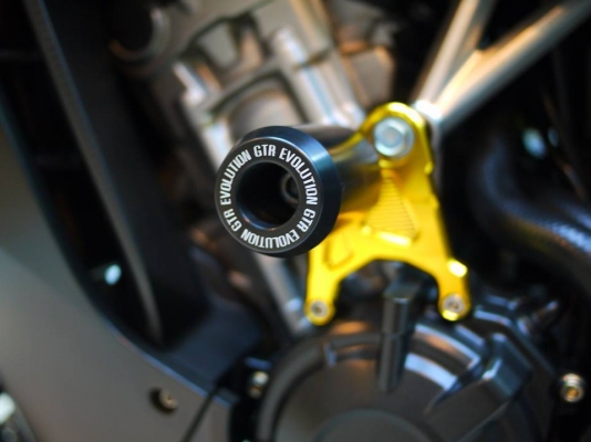 ขาย Honda CBR 650F รถศูนย์ พร้อมทะเบียนแท้ รถมือเดียว สภาพใหม่กริ๊ป สีเดิมทั้งคัน เครื่องยนต์สดๆ