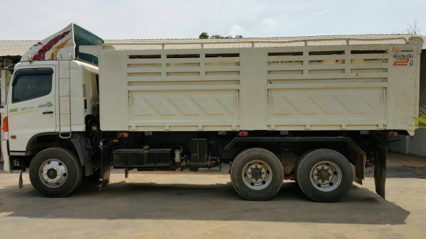 รถฮีโน่ 10 ล้อดั้ม FM2P 380 แรงม้า. ปี 55. ,  ( * รถวิ่ง 14x,xxx กม. )    สนใจติดต่อ  081 - 6079515