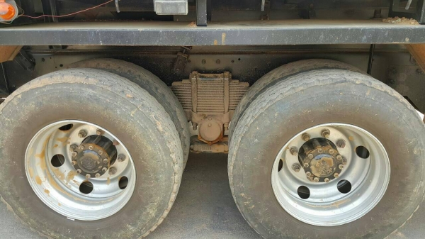 รถฮีโน่ 10 ล้อดั้ม FM2P 380 แรงม้า. ปี 55. ,  ( * รถวิ่ง 14x,xxx กม. )    สนใจติดต่อ  081 - 6079515