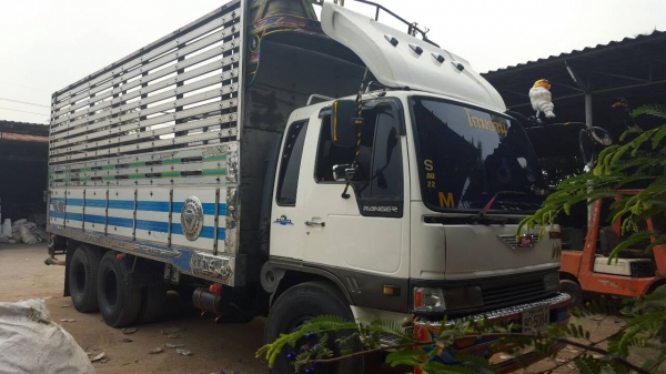 ขายFm176หัวไฮเทครถสภาพดีสวยพร้อมใช้เพลาเดียว เครื่องho7cช่วงล่างไฮเทค