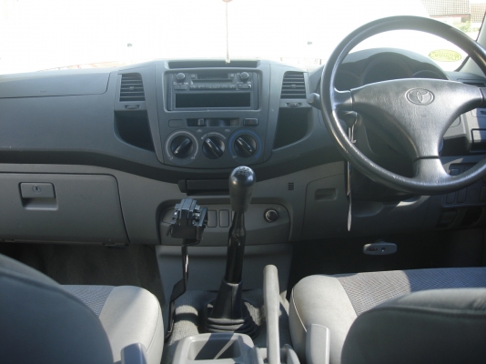 TOYOTA HILUX VIGO D4D EXTRACAB J 2.5 PICKUP TOYOTA HILUX VIGO D4D EXTRACAB J 2.5 PICKUP