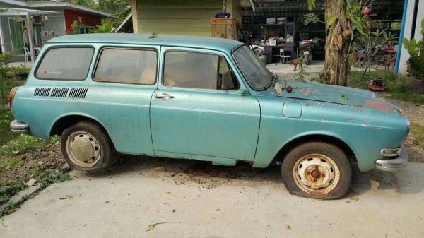 VW type3van ปี1970(แวนหน้ากบ)