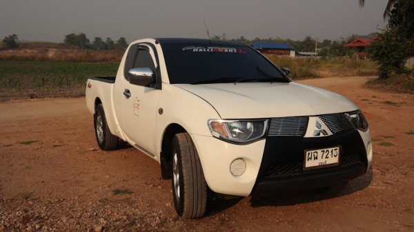 *** ขายรถ มิตซูไทรทัน แคป ****