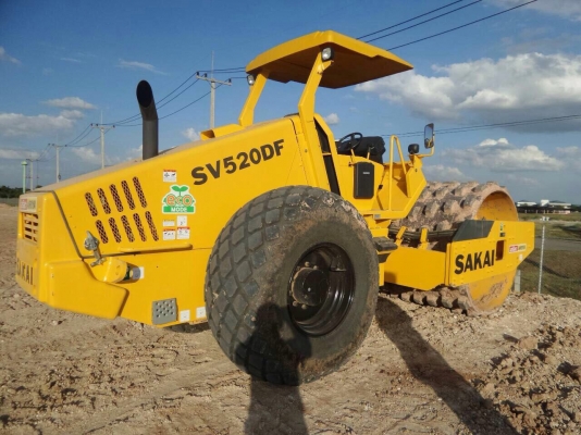 ขาย รถบด SAKAl  - SV520DF.  ,  ( ** รถสวยๆ )   สนใจติดต่อ  081 - 6079515