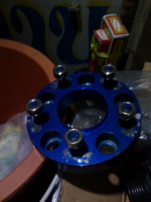 ขายเดฟเตอร์ ใส่ล้อ   5รู112 ใส่เบนซ์จ่ะ