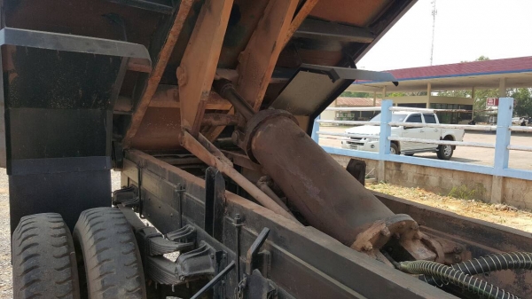 ขาย 6 ล้อดั้ม HINO KR360 คัสซีสวย เครื่อง EH100 150 แรงม้า เฟืองท้ายใหญ่ พวงมาลัยพาวเวอร์ ทะเบียนพร้อมโอนครับ ขาย 6 ล้อดั้ม HINO KR360 คัสซีสวย เครื่อง EH100 150 แรงม้า เฟืองท้ายใหญ่ พวงมาลัยพาวเวอร์ ทะเบียนพร้อมโอนครับ