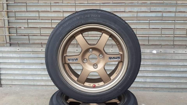 TE37 ขอบ 15 4/100 สภาพ 99\% แถมยาง ปี12 TE37 ขอบ 15 4/100 สภาพ 99\% แถมยาง ปี12