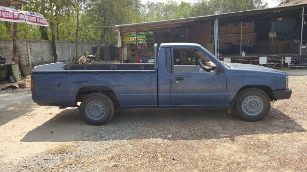 ขาย กระบะตอนเดียว L200 เครื่องดี คัสซีสวย ทะเบียนพร้อมโอนครับ ขาย กระบะตอนเดียว L200 เครื่องดี คัสซีสวย ทะเบียนพร้อมโอนครับ