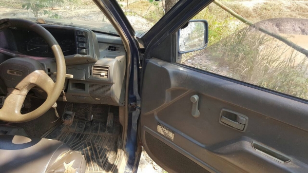 ขาย รถกระบะ ISUZU TFR 90 HP ปี 36 คัสซีสวยตลอดเส้น พาวเวอร์โรงงาน แอร์ครบ ทะเบียนพร้อมโอน