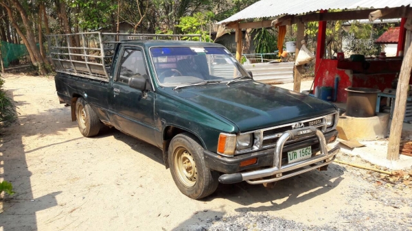 ขาย กระบะตอนเดียว TOYOTA HERO 2 ไมล์ คัสซีสวยตลอดเส้น เครื่องดี ทะเบียนพร้อมโอนครับ