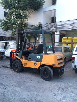 ขายรถยกโฟร์คลิฟท์ดีเซลยี่ห้อ TOYOTA ยกได้3.5 ตัน เสาสูง3.5 เมตร ขายรถยกโฟร์คลิฟท์ดีเซลยี่ห้อ TOYOTA ยกได้3.5 ตัน เสาสูง3.5 เมตร