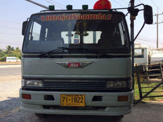 ขาย! รถกระบะบรรทุก 10 ล้อ HINO สภาพดี พร้อมใช้งาน ขาย! รถกระบะบรรทุก 10 ล้อ HINO สภาพดี พร้อมใช้งาน