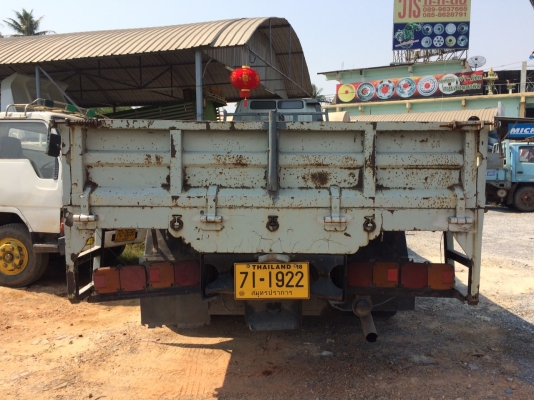 ขาย! รถกระบะบรรทุก 10 ล้อ HINO สภาพดี พร้อมใช้งาน