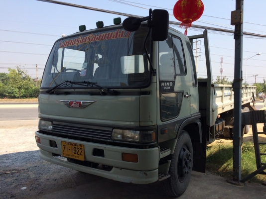 ขาย! รถกระบะบรรทุก 10 ล้อ HINO สภาพดี พร้อมใช้งาน