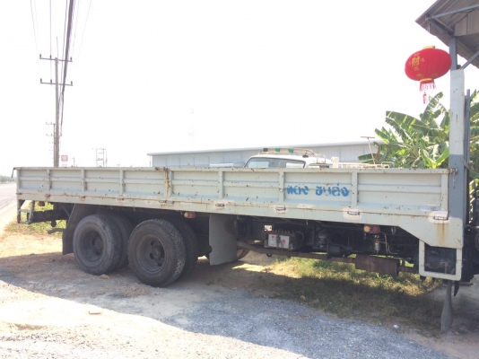 ขาย! รถกระบะบรรทุก 10 ล้อ HINO สภาพดี พร้อมใช้งาน