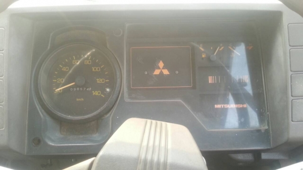 ุุุ6ล้อรถน้ำ..160แรงMITSUBICHI KF455F..ปี2543..เครื่อง6D14...ถังน้ำ7000ล. เล่มพร้อม..